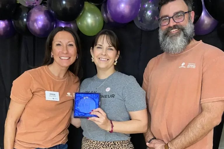 Beyond School awarding VentureLab's Elizabeth Rains with partner award